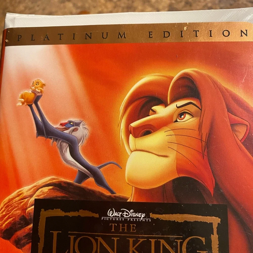 Disney The Lion King Platinum‎ Edition VHS -collectible- with new song!!